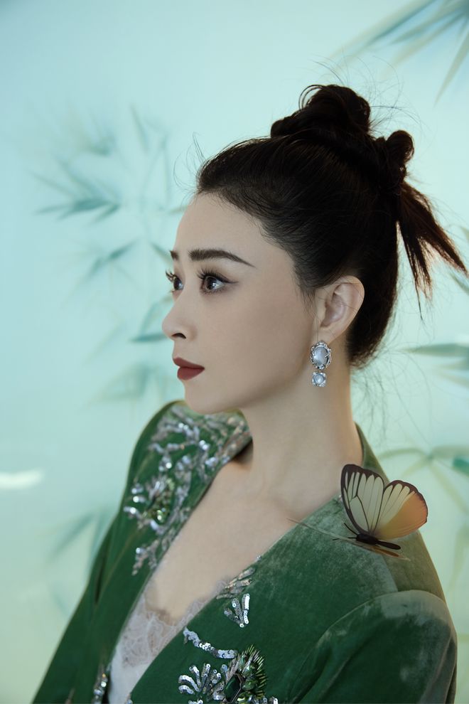 回忆杀顶级美学还得是 新中式开元棋牌《甄嬛传》晚会勾起(图7)
