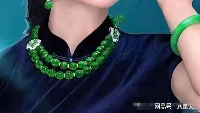 珠宝翡翠不被盗向太根本不是她的对手！开元棋牌网站如果刘晓庆价值102亿的(图3)