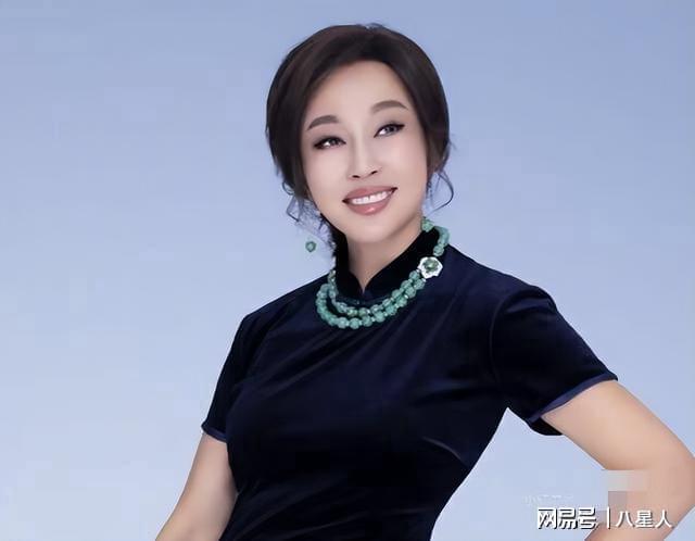 珠宝翡翠不被盗向太根本不是她的对手！开元棋牌网站如果刘晓庆价值102亿的(图5)