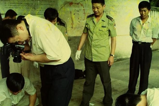 周口市“9·6”系列杀害女性案侦破始末开元棋牌试玩女服务员被人悬尸1995年(图2)